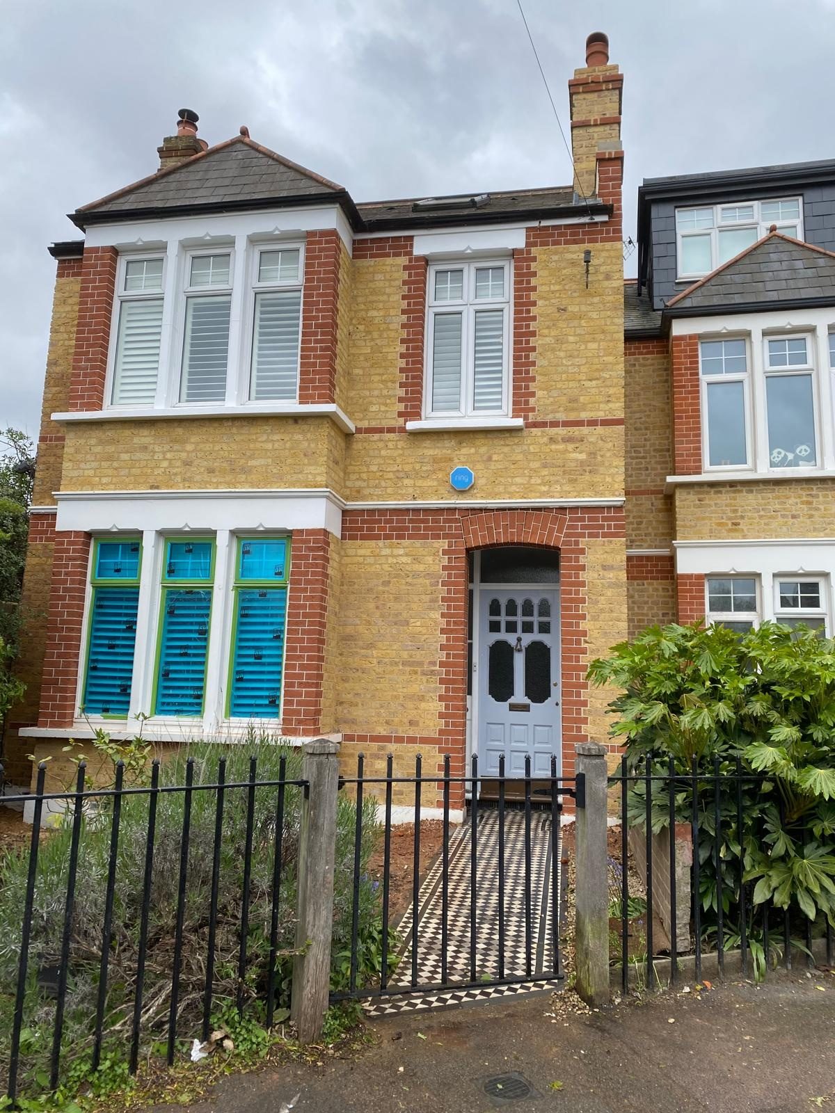 Hydraulic lime repointing on a period brick property in London and Kent: project 02