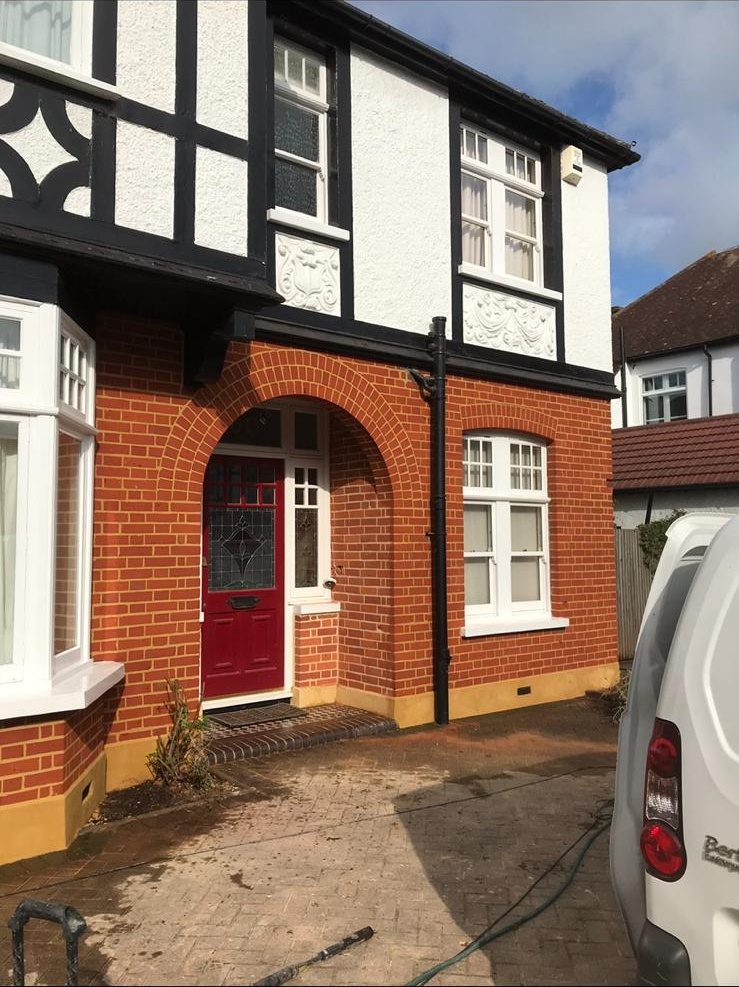 Hydraulic lime repointing on a period brick property in London and Kent: project 24