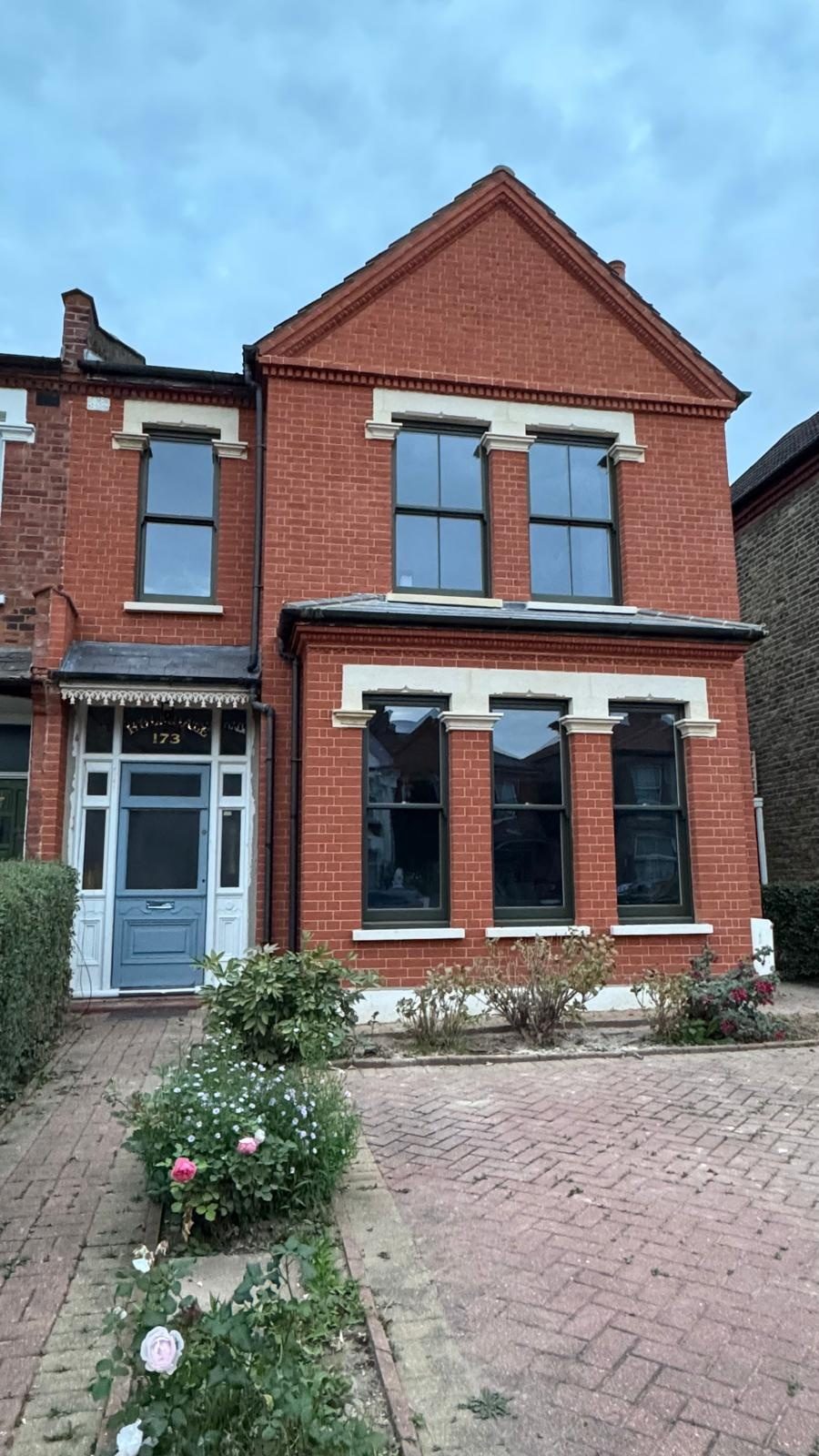 Silicone render finish applied to a property exterior in London and Kent: project 05